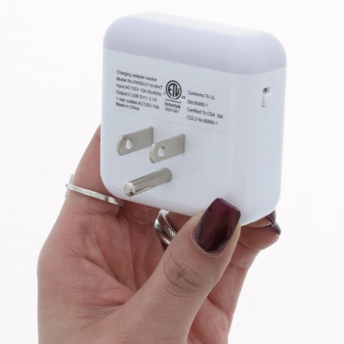 Night Light Plug w/2 USB + 1 AC Outlets
