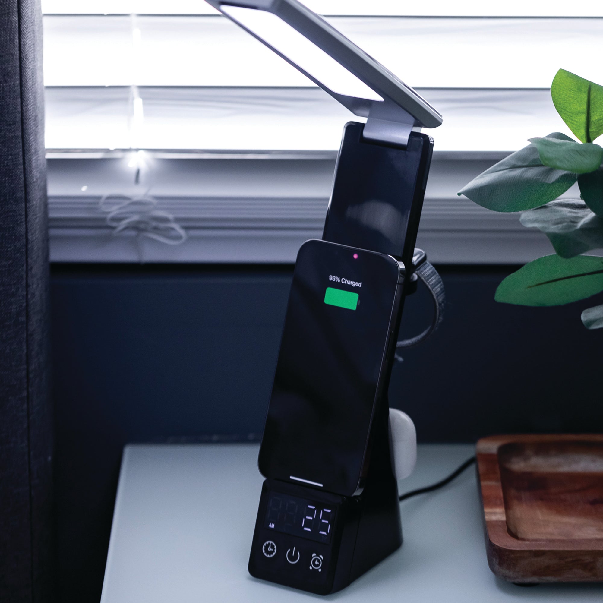5 in 1 LED Light Lamp, Wireless Charger, Multiple Devices