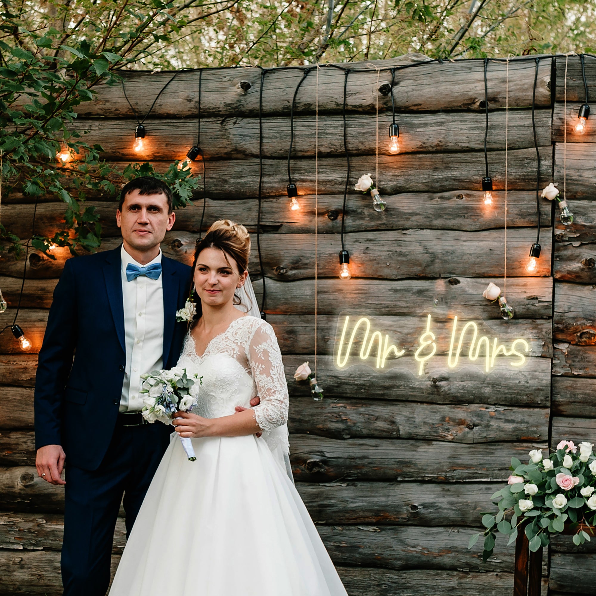 22.03"" x 8.4"" 'Mr & Mrs' Warm White LED Neon Sign