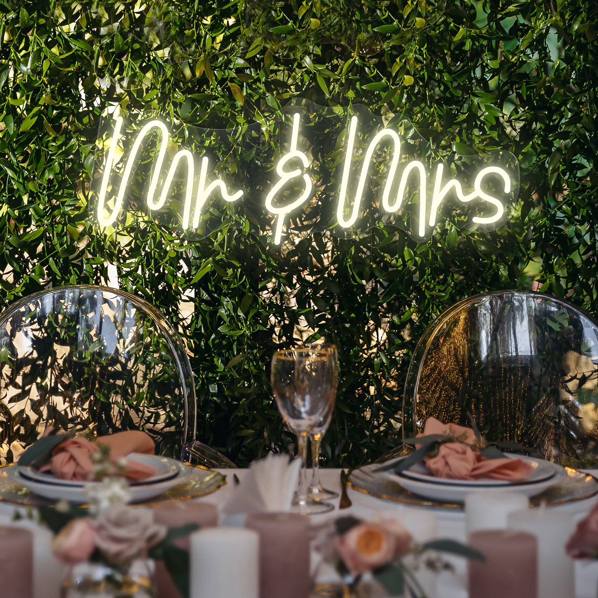 22.03"" x 8.4"" 'Mr & Mrs' Warm White LED Neon Sign
