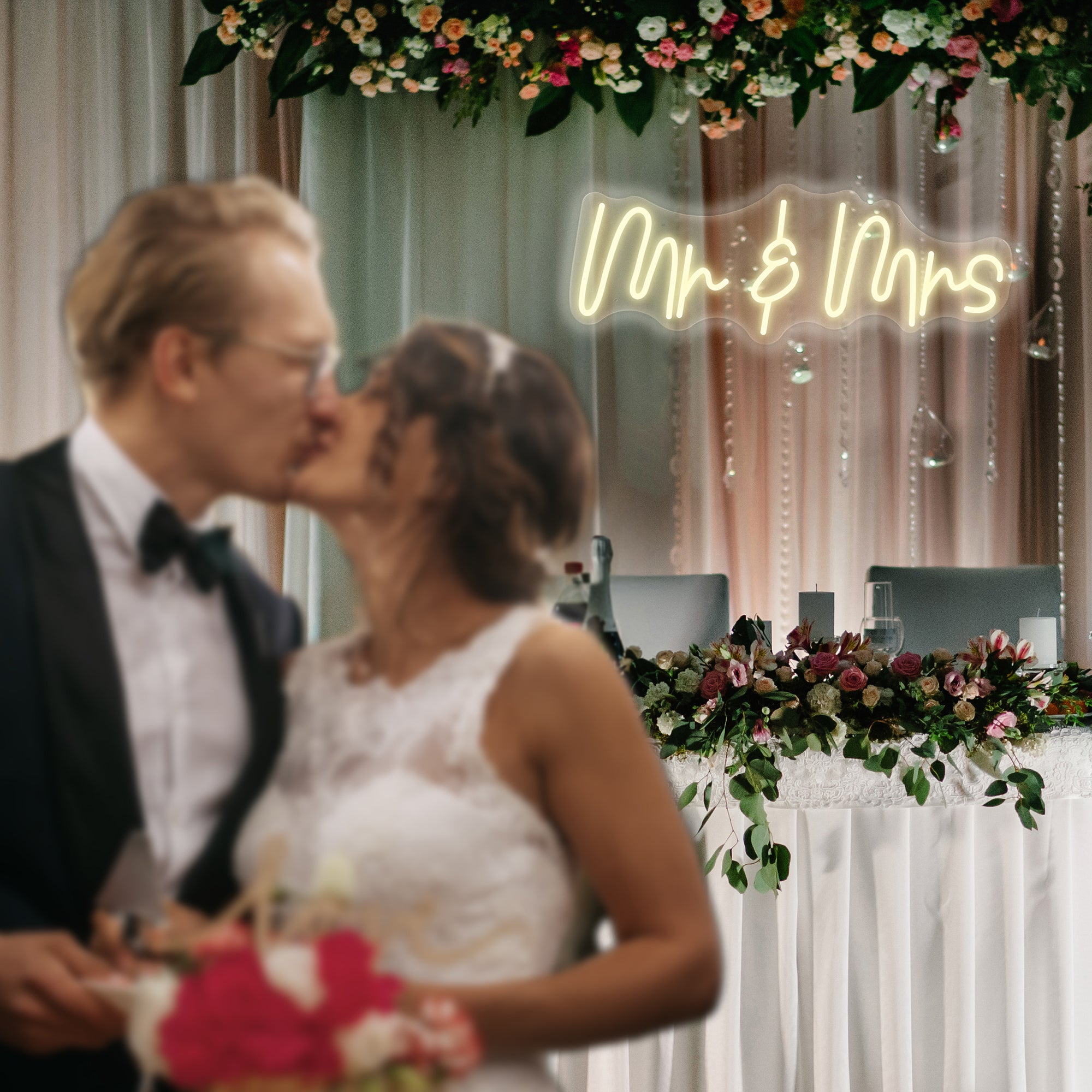 22.03"" x 8.4"" 'Mr & Mrs' Warm White LED Neon Sign