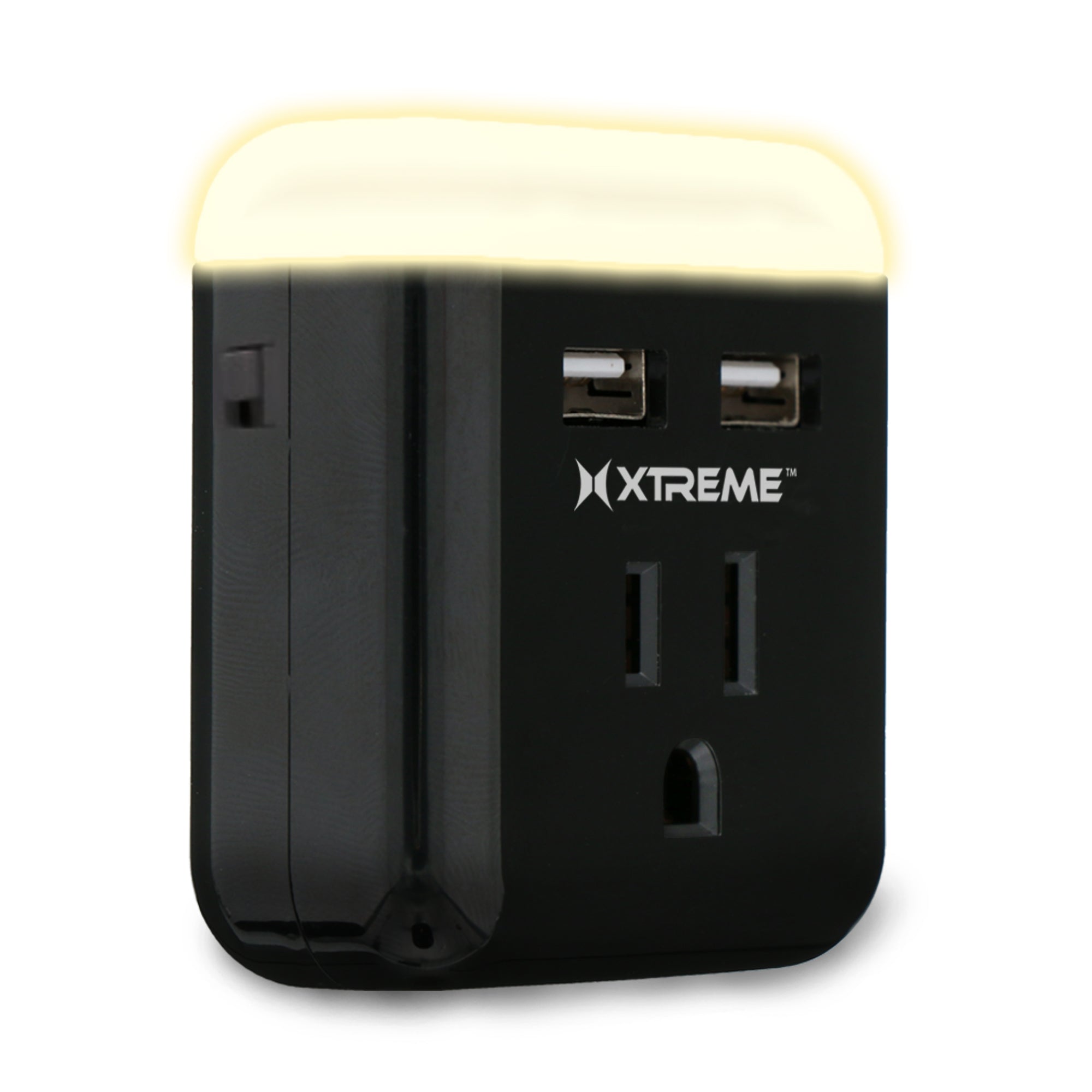 Night Light Plug w/2 USB + 1 AC Outlets